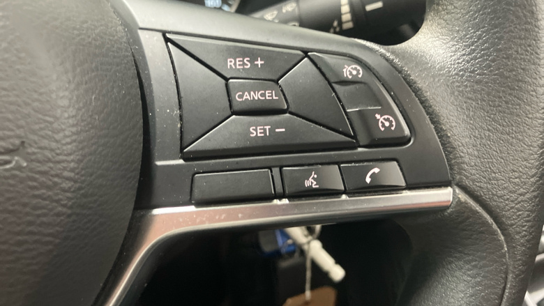 Nissan Juke 1.0 DiG-T 114 Acenta 5dr Petrol Hatchback